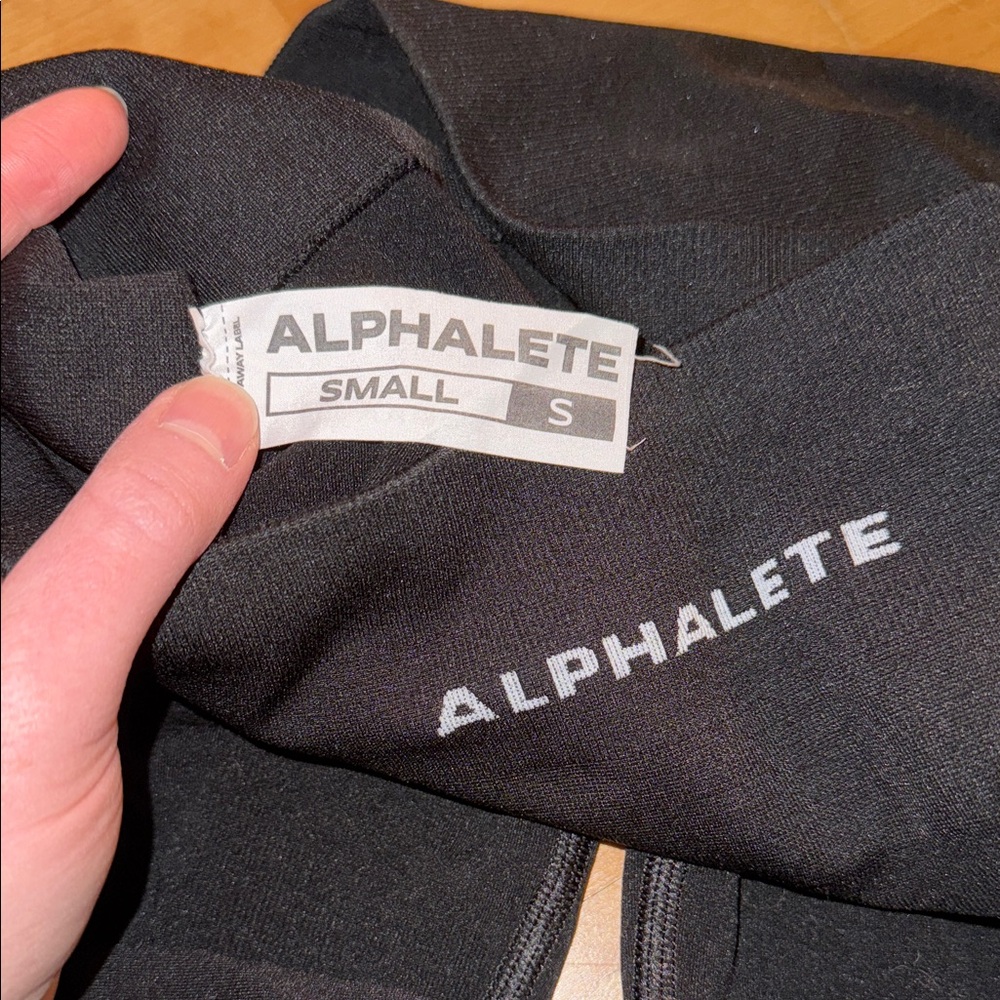 Alphalete Black High-Rise Seamless Leggings - Picture 4 of 8